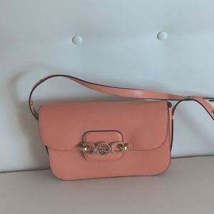 Guess purse